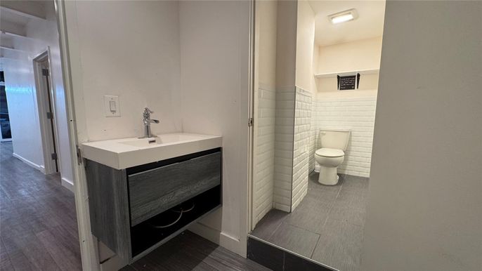 Bathroom, Interior, Wood Texture Flooring