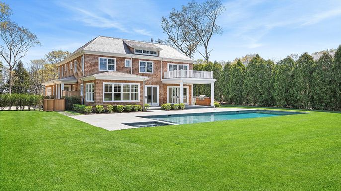 Backyard, Exterior, Facade, Brick Facade, Pool, Solar Panels, Georgian
