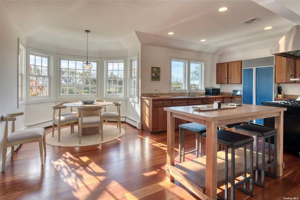 Dining room, Interior, Kitchen, Pendant Lights, Recessed Lighting, Wood Texture Flooring