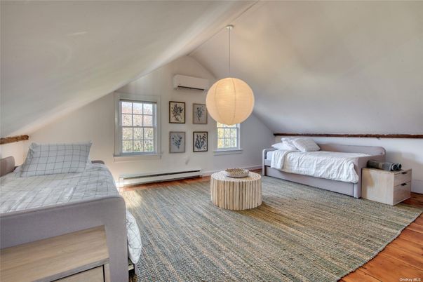 Bedroom, Interior, Pendant Lights, Wood Texture Flooring