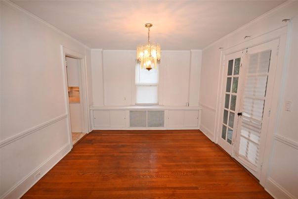 Chandelier, Empty room, Interior, Wood Texture Flooring
