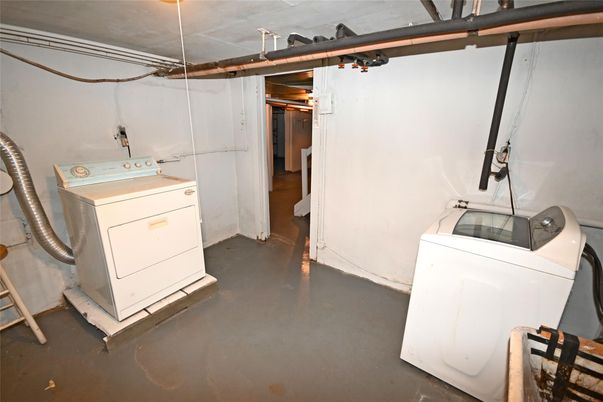 Interior, Utility Closets, Washer