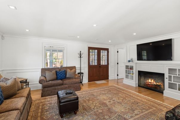 Fireplace, Interior, Living room, Recessed Lighting, Wood Texture Flooring