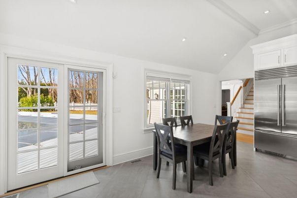 Dining room, Interior, Kitchen, Recessed Lighting, Stainless Steel Appliances