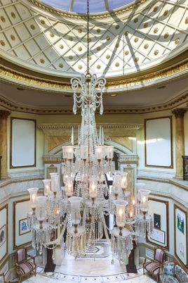 Chandelier, Interior