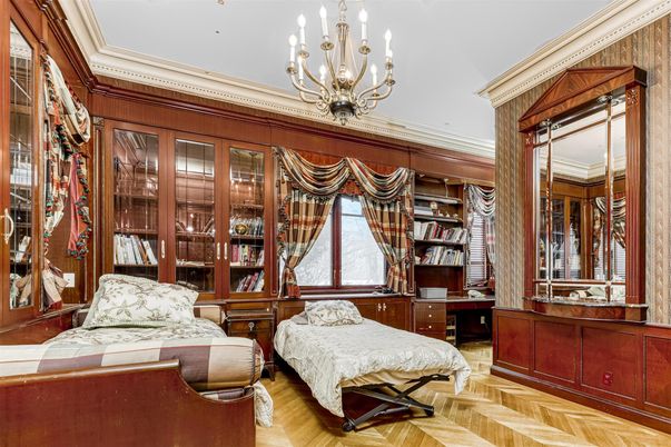 Chandelier, Interior, Recessed Lighting, Wood Texture Flooring