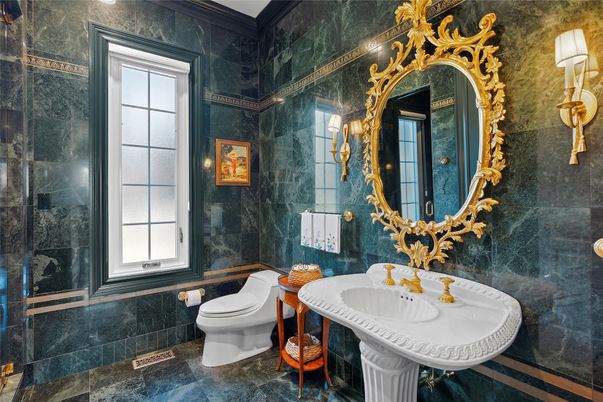 Bathroom, Interior