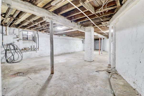 Interior, Wooden Beams