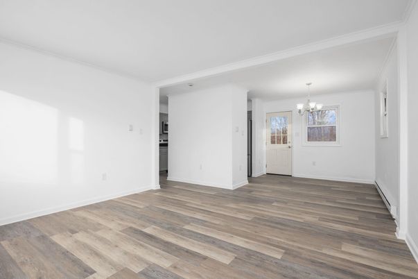 Chandelier, Empty room, Interior, Wood Texture Flooring