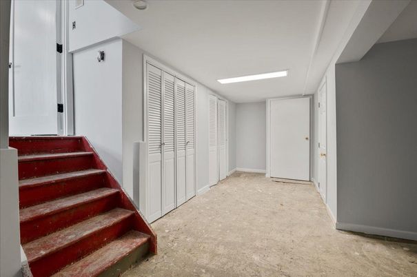 Interior, Recessed Lighting
