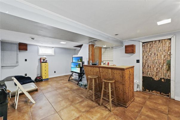 Interior, Recessed Lighting