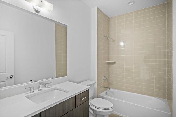 Bathroom, Interior, Recessed Lighting