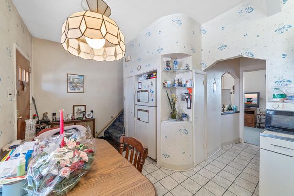 Dining room, Interior