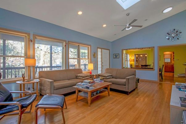 Interior, Living room, Recessed Lighting, Wood Texture Flooring