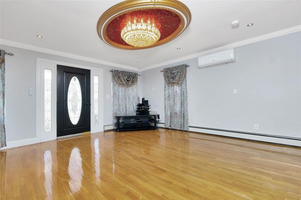 Chandelier, Empty room, Interior, Recessed Lighting, Wood Texture Flooring