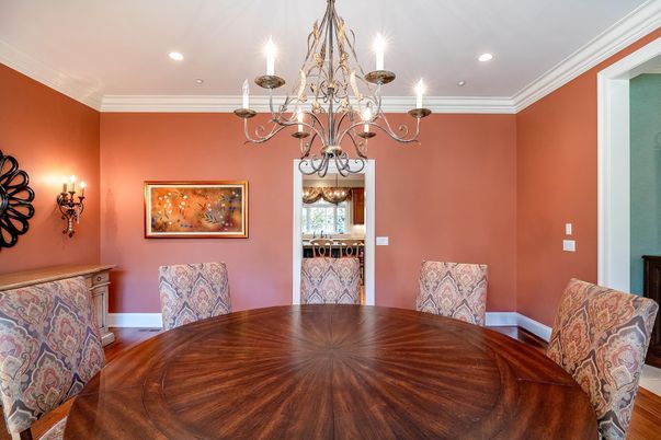 Chandelier, Dining room, Interior, Recessed Lighting, Wood Texture Flooring