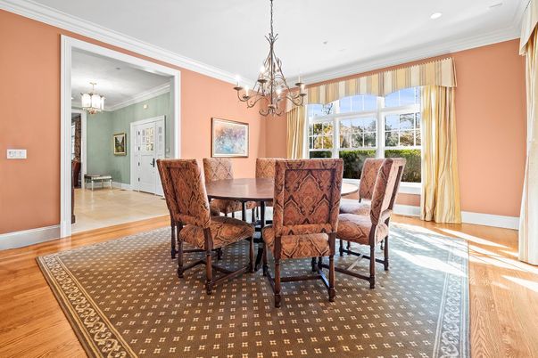 Chandelier, Dining room, Interior, Recessed Lighting, Wood Texture Flooring