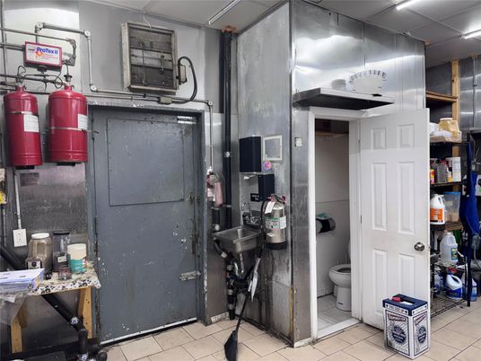 Bathroom, Interior