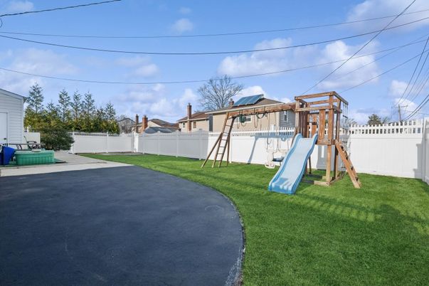Backyard, Exterior, Playground
