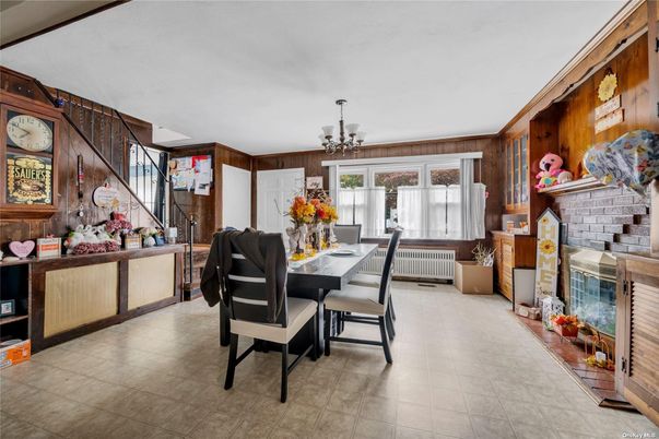 Chandelier, Dining room, Fireplace, Interior, Wooden Walls