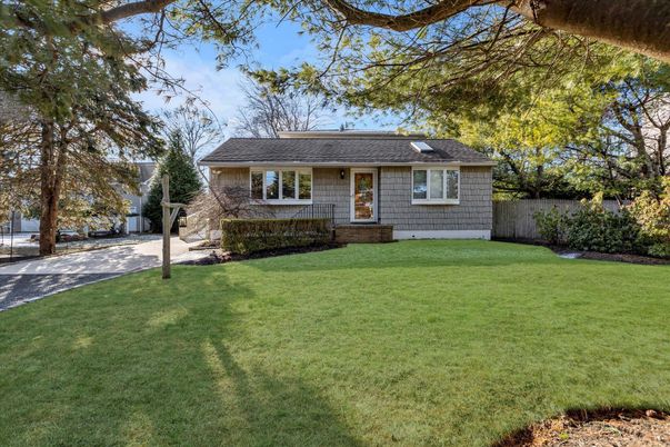 Backyard, Exterior, Facade, Cape Cod
