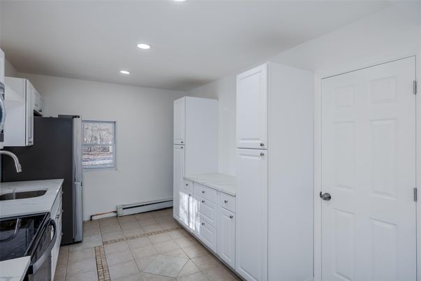 Interior, Recessed Lighting, Washer