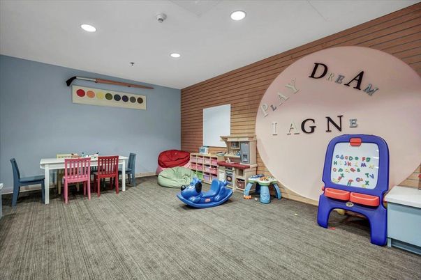 Dining room, Interior, Recessed Lighting