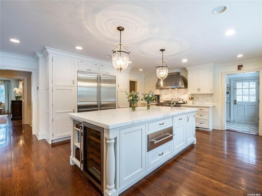 Chandelier, Interior, Kitchen, Pendant Lights, Recessed Lighting, Stainless Steel Appliances, Wood Texture Flooring