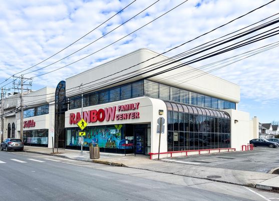 Exterior, Facade, None