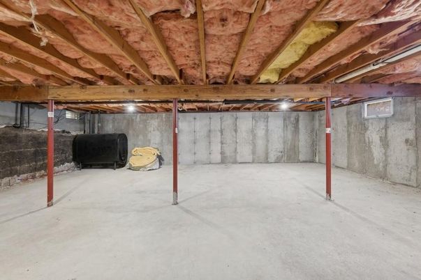 Interior, Wooden Beams
