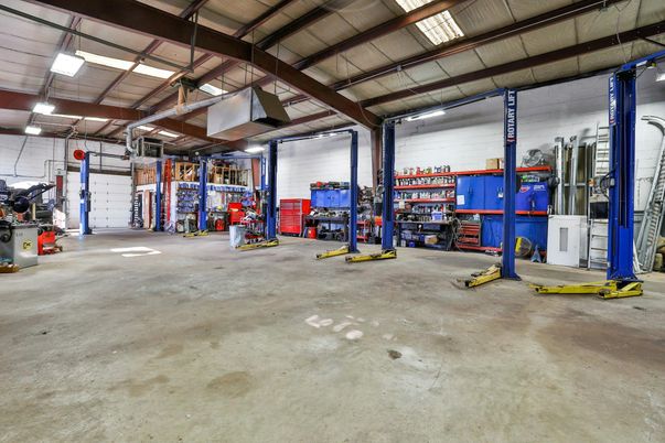 Fitness Equipment, Garage, Interior