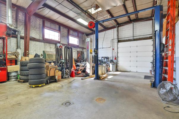 Fitness Equipment, Garage, Interior