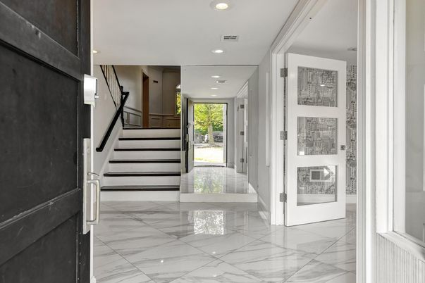 Interior, Marble, Recessed Lighting