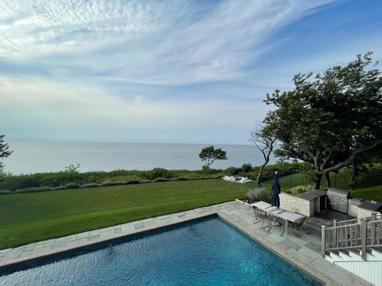 Exterior, Lake, Pool, Water