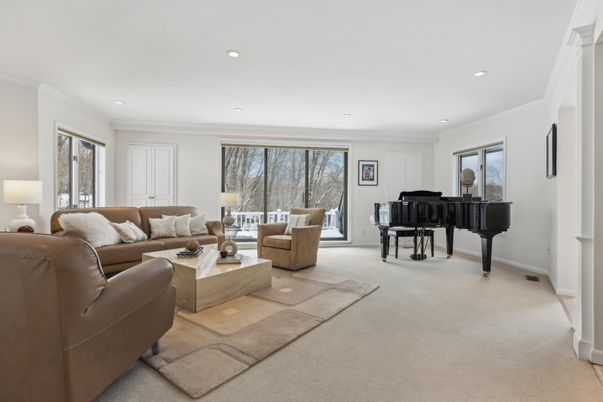 Interior, Living room, Piano, Recessed Lighting