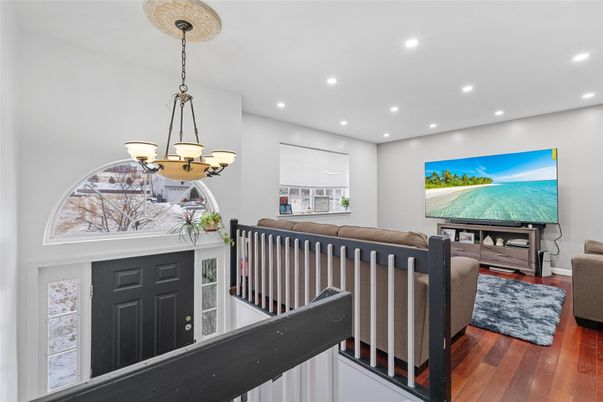 Chandelier, Interior, Recessed Lighting, Wood Texture Flooring