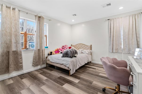 Bedroom, Home Office, Interior, Recessed Lighting, Wood Texture Flooring