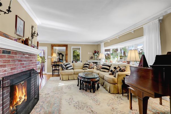 Fireplace, Interior, Living room, Piano, Stone Walls, Wood Texture Flooring