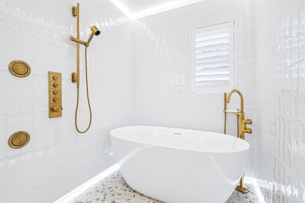 Bathroom, Free Standing Baths, Interior