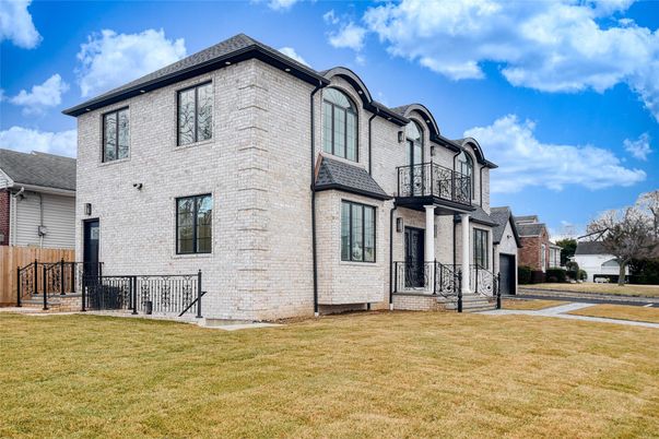 Exterior, Facade, Brick Facade, French Provincial