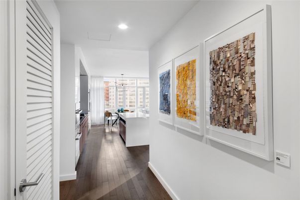 Interior, Pendant Lights, Recessed Lighting, Wood Texture Flooring