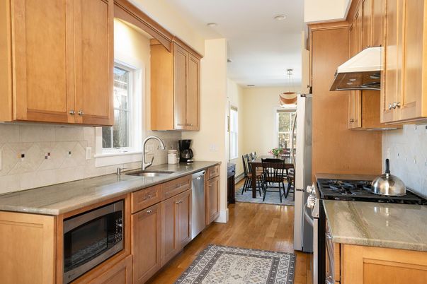 Dining room, Interior, Kitchen, Pendant Lights, Recessed Lighting, Wood Texture Flooring