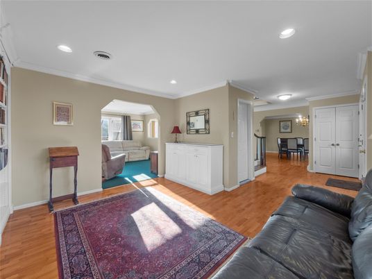 Dining room, Interior, Living room, Recessed Lighting, Wood Texture Flooring