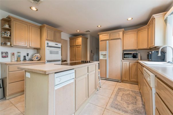 Interior, Kitchen, Recessed Lighting