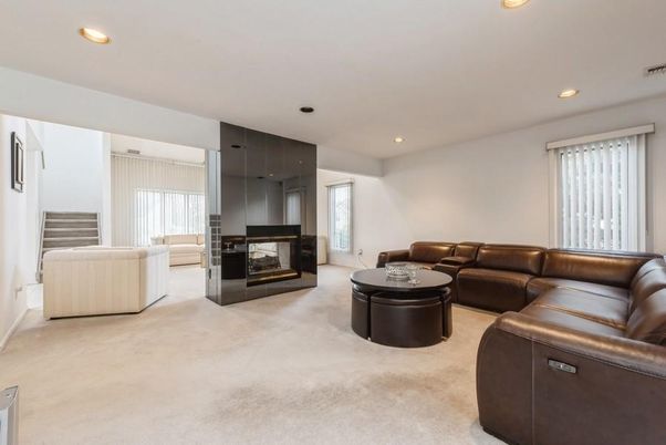 Fireplace, Interior, Living room, Recessed Lighting