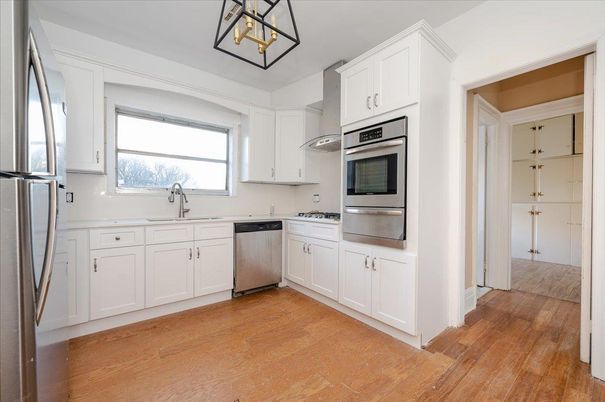 Interior, Kitchen, Stainless Steel Appliances, Wood Texture Flooring