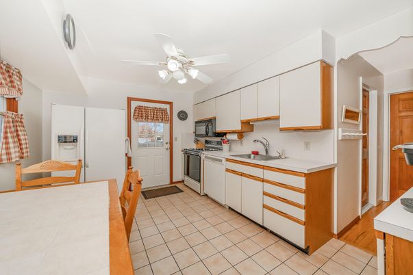 Interior, Kitchen
