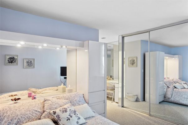 Bedroom, Interior, Recessed Lighting