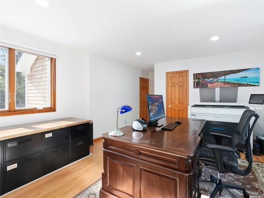 Home Office, Interior, Recessed Lighting, Wood Texture Flooring
