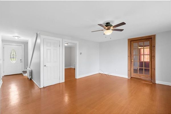 Empty room, Interior, Wood Texture Flooring
